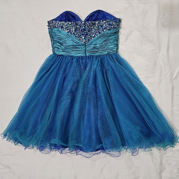Cinderella Divine ✦ Strapless Mini Dress ✦ Sweetheart Sequin Bust & Wire Hem XS - Picture 11 of 17